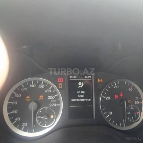 Mercedes Vito 2019, 242,000 km - 1.6 l - Bakı