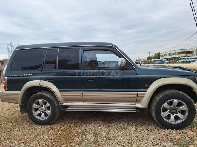 Mitsubishi Pajero 1996, 328,000 km - 2.8 л - Bakı