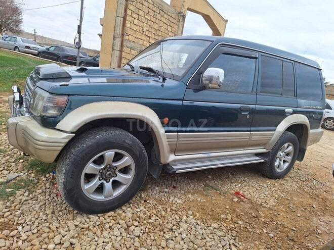 Mitsubishi Pajero 1996, 328,000 km - 2.8 л - Bakı
