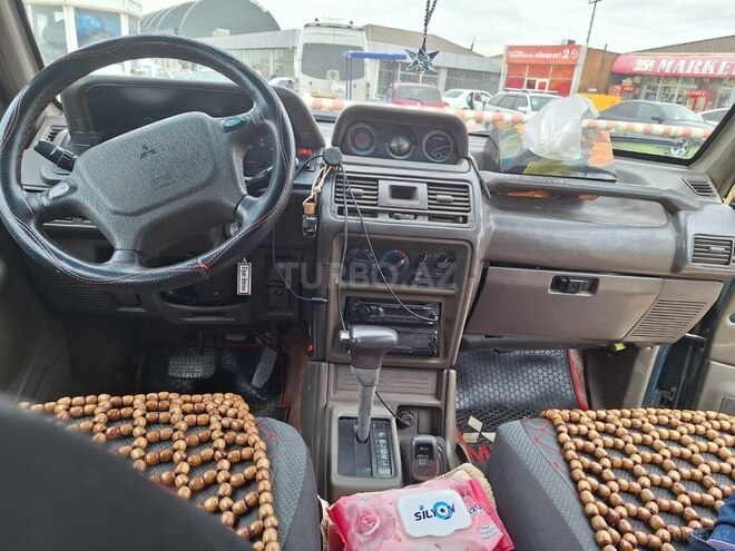 Mitsubishi Pajero 1996, 328,000 km - 2.8 л - Bakı