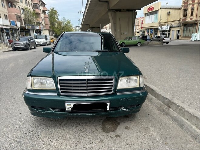 Mercedes C 180 1999, 300,000 km - 1.8 л - Bakı