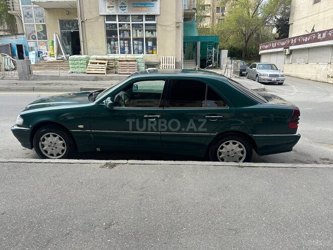 Mercedes C 180 1999, 300,000 km - 1.8 л - Bakı