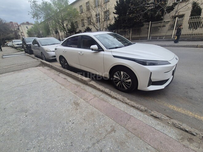Changan Qiyuan A05 2025, 8,700 km - 1.5 l - Bakı