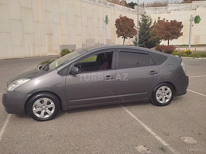 Toyota Prius 2006, 300,000 km - 1.5 л - Bakı