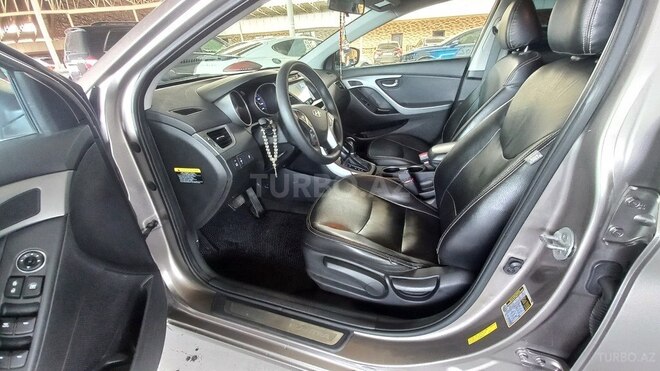 Hyundai Elantra 2015, 141,622 km - 1.8 l - Gəncə