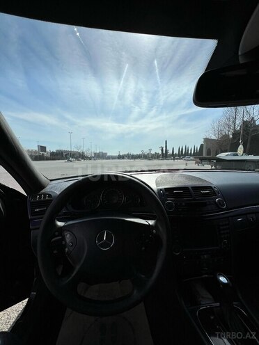 Mercedes E 280 2006, 267,000 km - 3.0 l - Gəncə