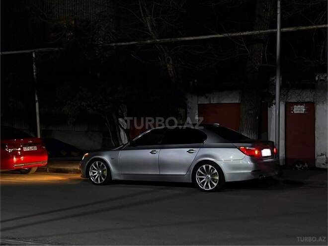 BMW 525 2004, 260,000 km - 2.5 l - Bakı