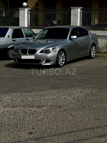 BMW 525 2004, 260,000 km - 2.5 l - Bakı