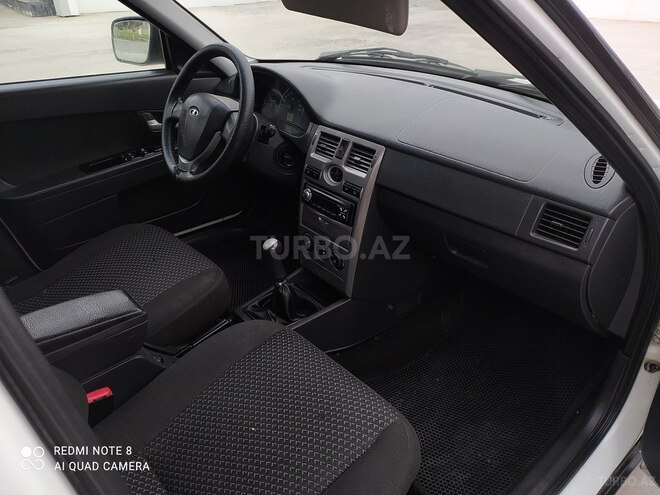 LADA (VAZ) Priora 2012, 298,000 km - 1.6 l - Saatlı