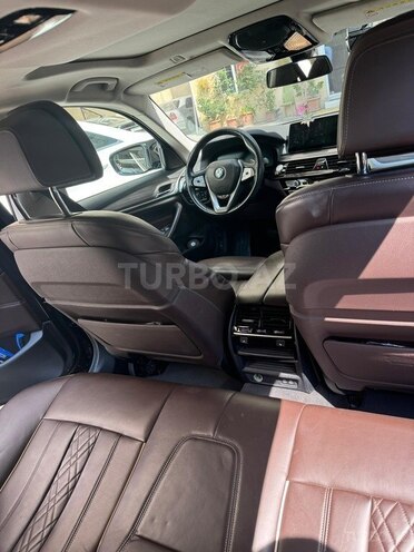 BMW 520 2019, 84,000 km - 2.0 l - Bakı