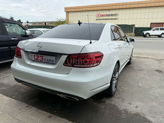 Mercedes E 220 d 2015, 182,800 km - 2.2 l - Bakı
