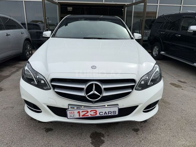 Mercedes E 220 d 2015, 182,800 km - 2.2 l - Bakı