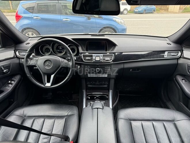 Mercedes E 220 d 2015, 182,800 km - 2.2 l - Bakı