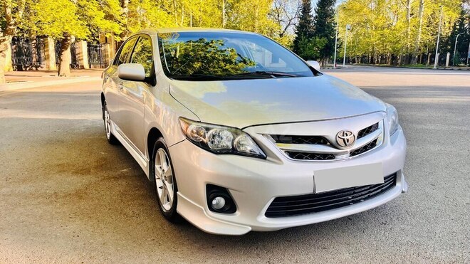 Toyota Corolla 2012, 223,699 km - 1.8 l - Mingəçevir