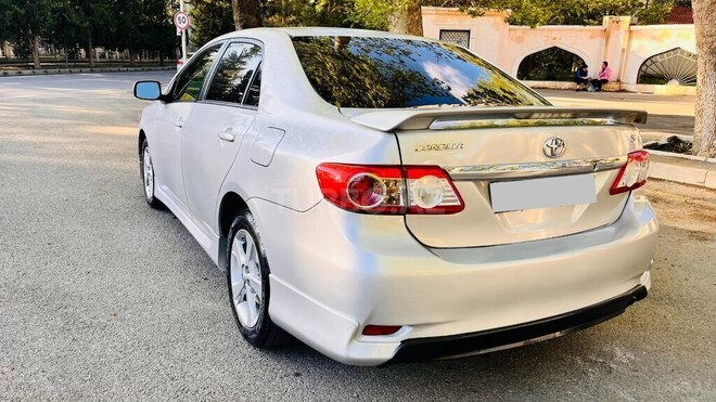 Toyota Corolla 2012, 223,699 km - 1.8 l - Mingəçevir