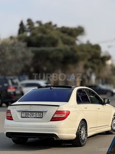 Mercedes C 300 4MATIC 2007, 390,000 km - 3.0 л - Bakı