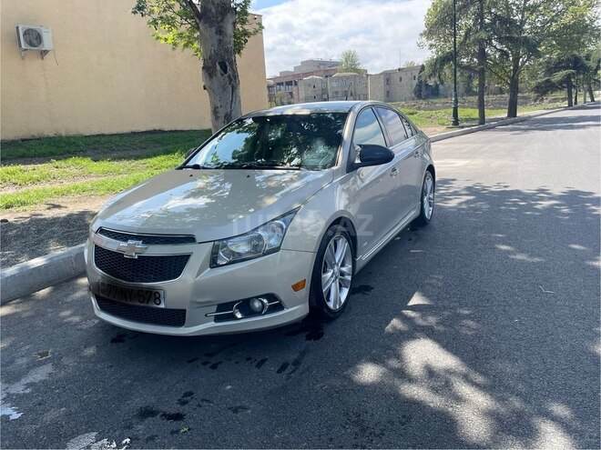 Chevrolet Cruze 2012, 235,000 km - 1.4 л - Gəncə