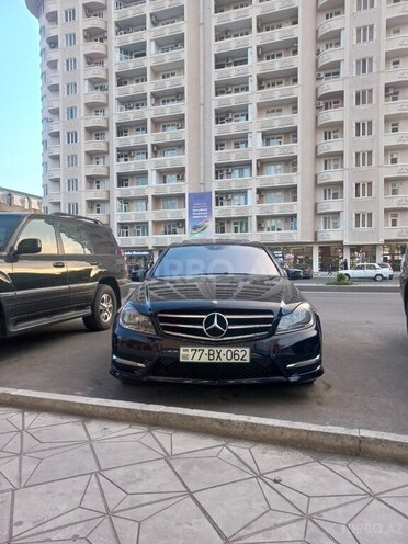Mercedes C 250 2011, 240,000 km - 1.8 л - Mingəçevir