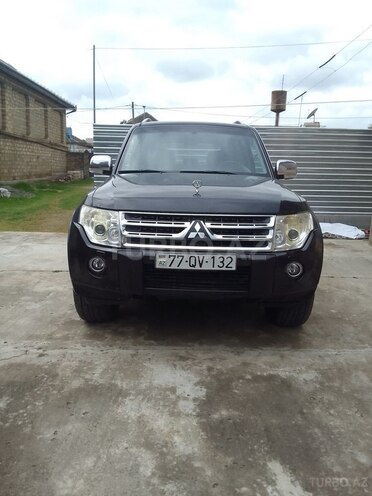 Mitsubishi Pajero 2011, 132,000 km - 3.5 l - Bakı