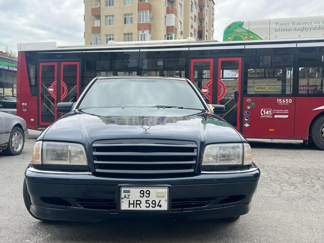 Mercedes C 240 1998, 240,000 km - 2.4 л - Bakı