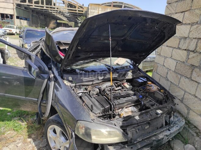 Opel Astra 1999, 380,000 km - 2.0 l - Qusar