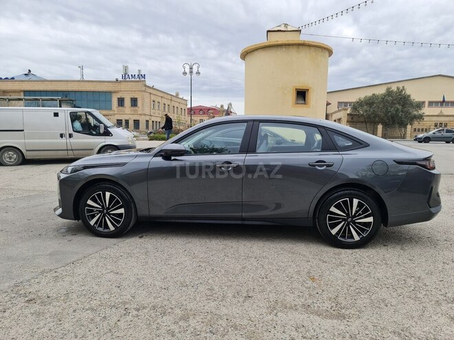 Changan Qiyuan A05 2025, 0 km - 1.5 л - Bakı