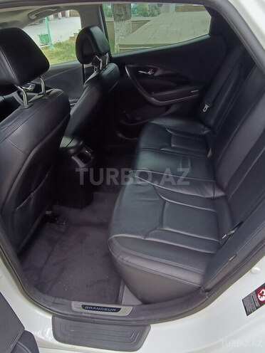 Hyundai Grandeur 2016, 229,000 km - 2.2 l - Bakı