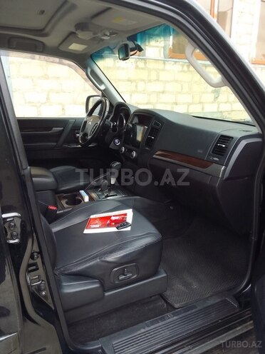 Mitsubishi Pajero 2011, 132,000 km - 3.5 l - Bakı