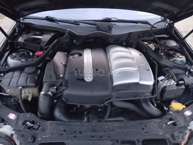 Mercedes C 220 d 2001, 234,444 km - 2.2 l - Masallı