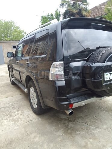 Mitsubishi Pajero 2011, 132,000 km - 3.5 l - Bakı