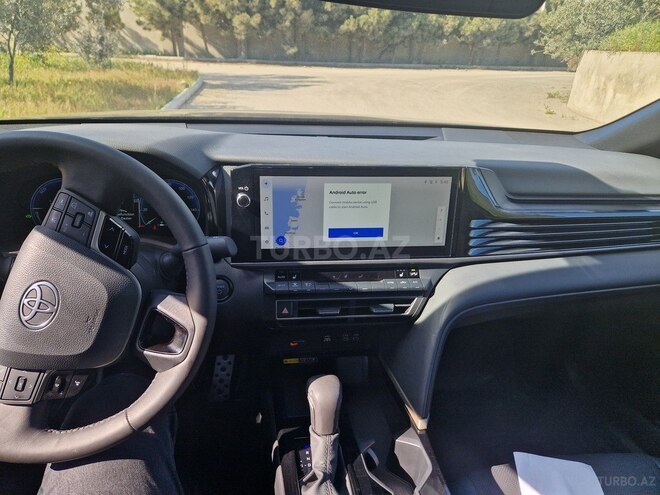 Toyota Camry-3