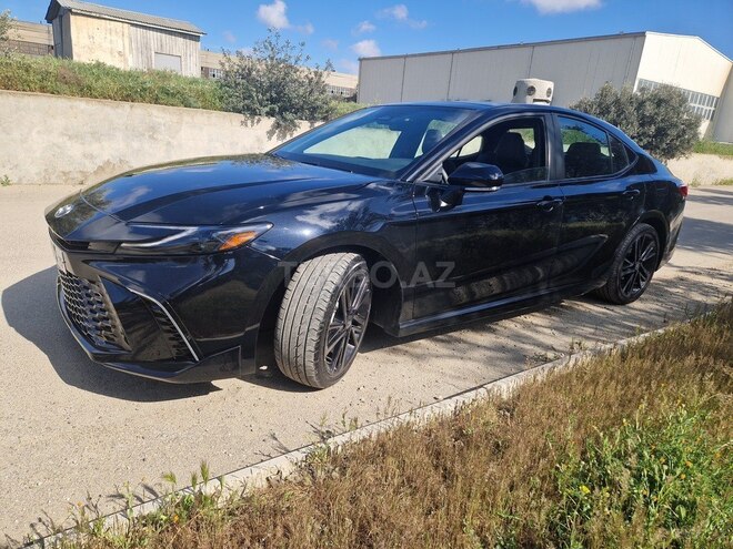Toyota Camry 2025, 15,800 km - 2.5 l - Bakı