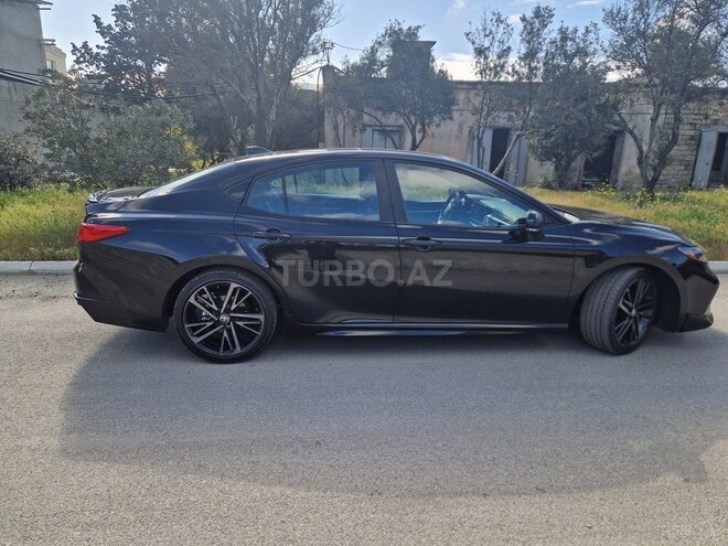 Toyota Camry 2025, 15,800 km - 2.5 l - Bakı