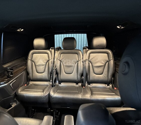 Mercedes V 220 2016, 393,500 km - 2.2 l - Bakı