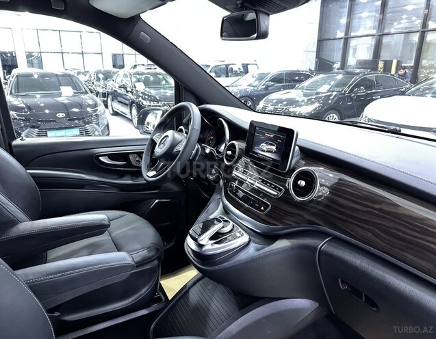 Mercedes V 220 2016, 393,500 km - 2.2 l - Bakı