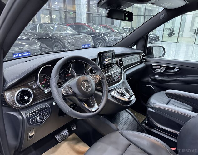Mercedes V 220 2016, 393,500 km - 2.2 l - Bakı