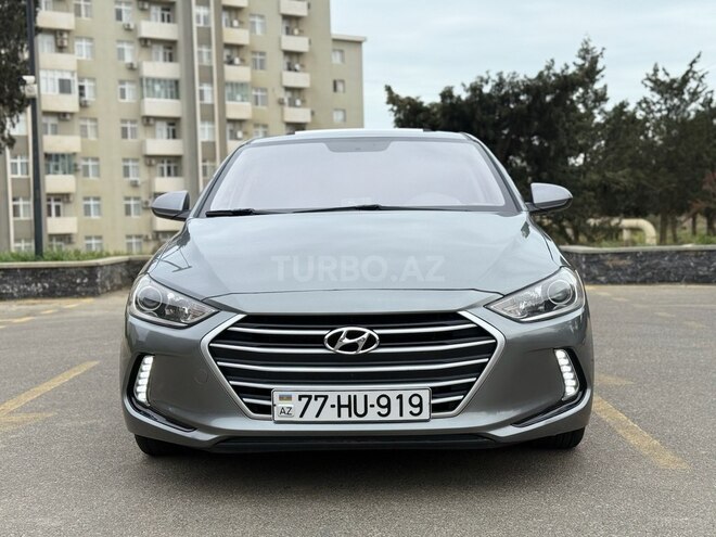 Hyundai Elantra 2018, 107,000 km - 2.0 л - Bakı