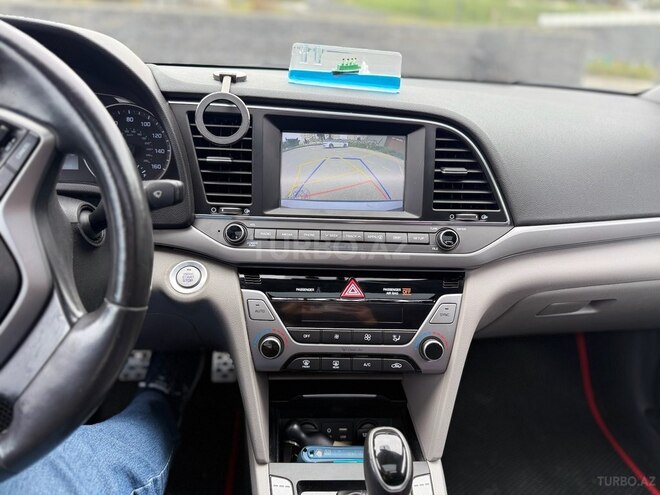 Hyundai Elantra 2018, 107,000 km - 2.0 л - Bakı