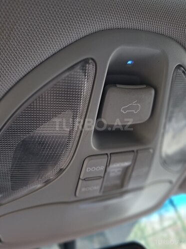 Hyundai Santa Fe-19