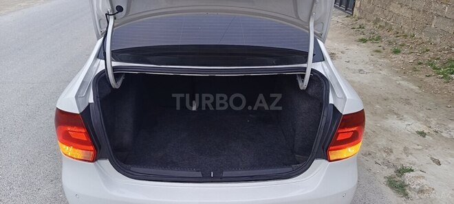 Volkswagen Polo 2012, 218,000 km - 1.6 l - Bakı