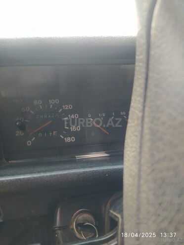 LADA (VAZ) Niva 1997, 293,220 km - 1.7 л - Tovuz