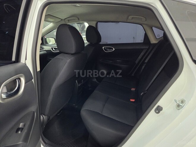 Nissan Sentra-10