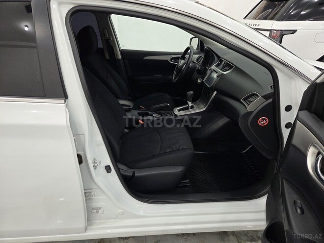 Nissan Sentra-14