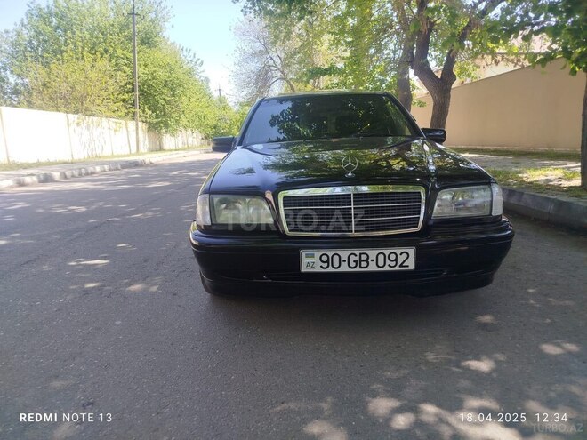 Mercedes C 200 2000, 254,000 km - 2.0 l - Bərdə