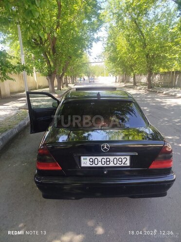 Mercedes C 200 2000, 254,000 km - 2.0 l - Bərdə