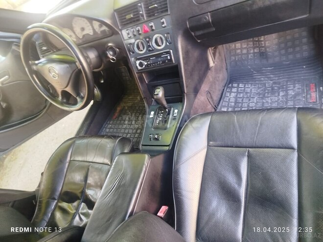 Mercedes C 200 2000, 254,000 km - 2.0 l - Bərdə