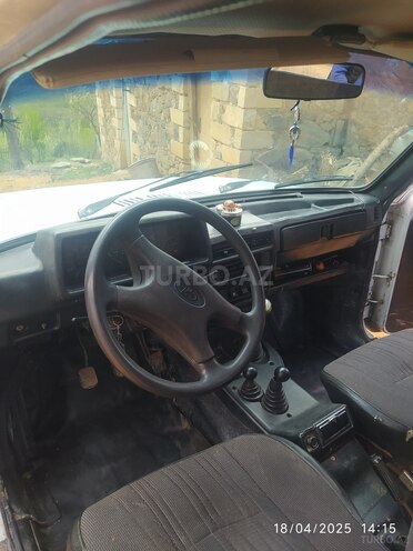 LADA (VAZ) Niva 1997, 293,220 km - 1.7 л - Tovuz