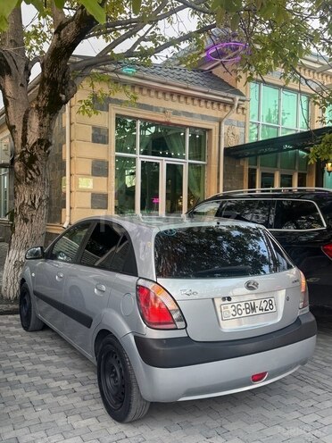 Kia Rio 2005, 260,000 km - 1.5 l - Qəbələ