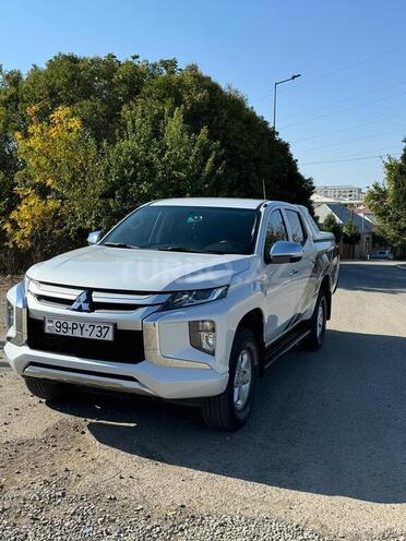 Mitsubishi L200 2020, 46,000 km - 2.4 l - Gəncə
