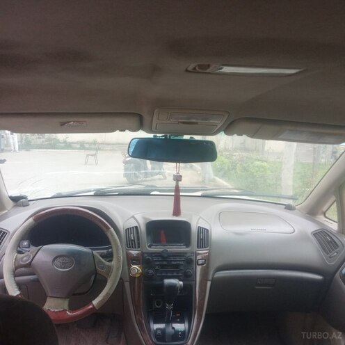 Toyota Harrier 1999, 750,000 km - 2.2 l - Bakı